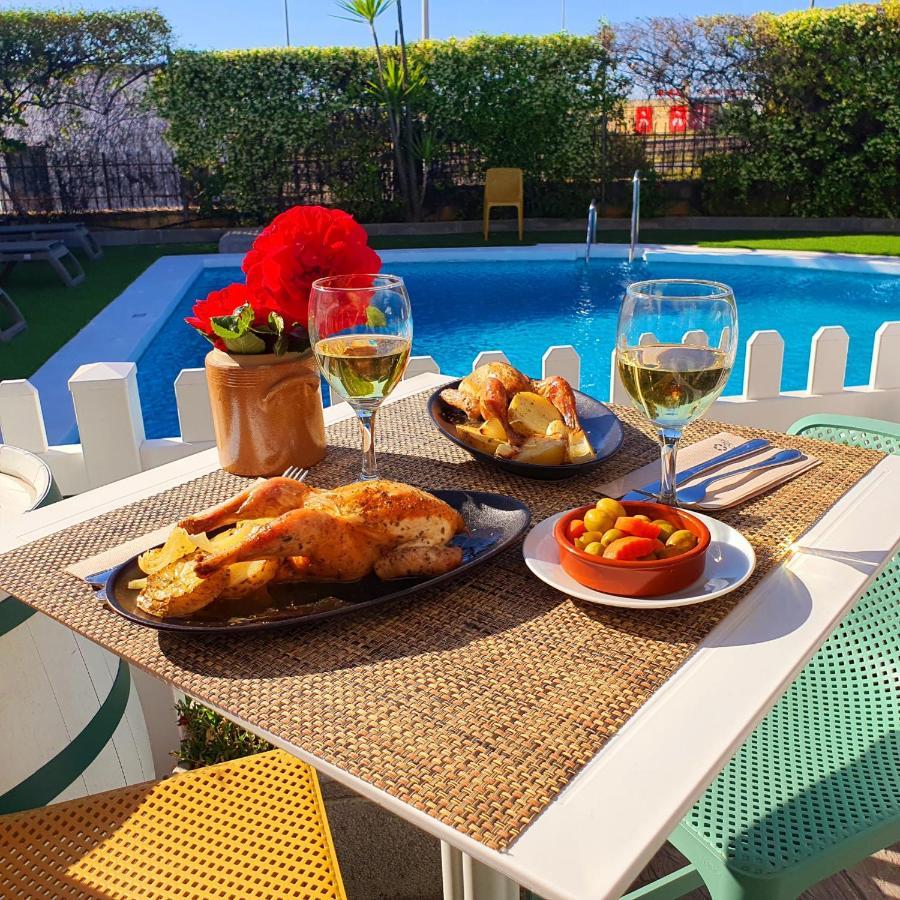 Ibis Jerez De La Frontera Cadiz Hotel ภายนอก รูปภาพ