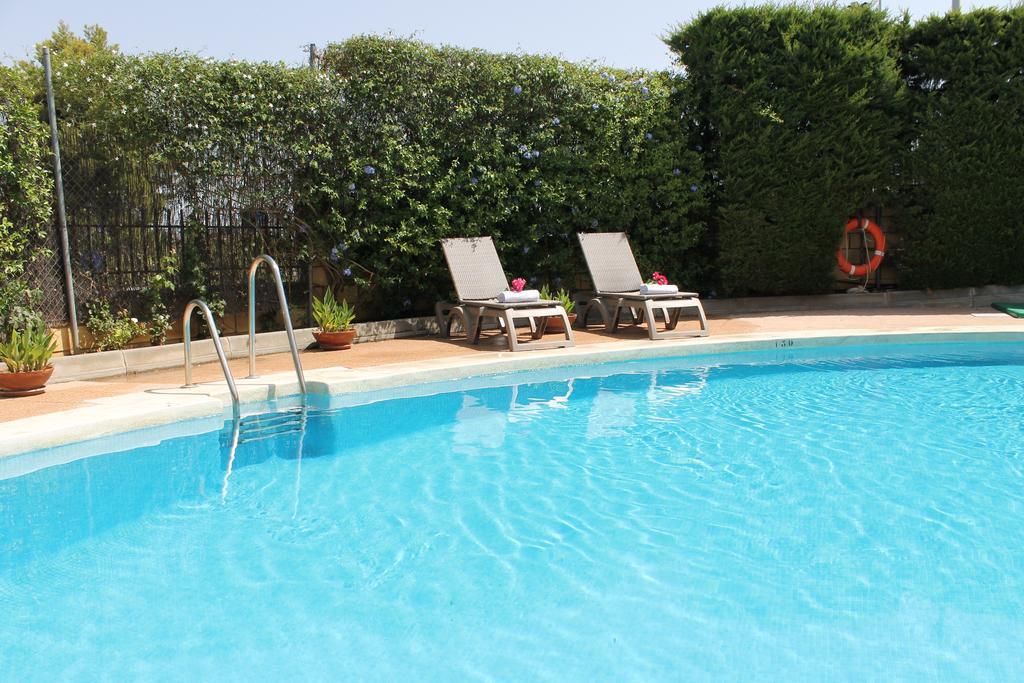 Ibis Jerez De La Frontera Cadiz Hotel ภายนอก รูปภาพ