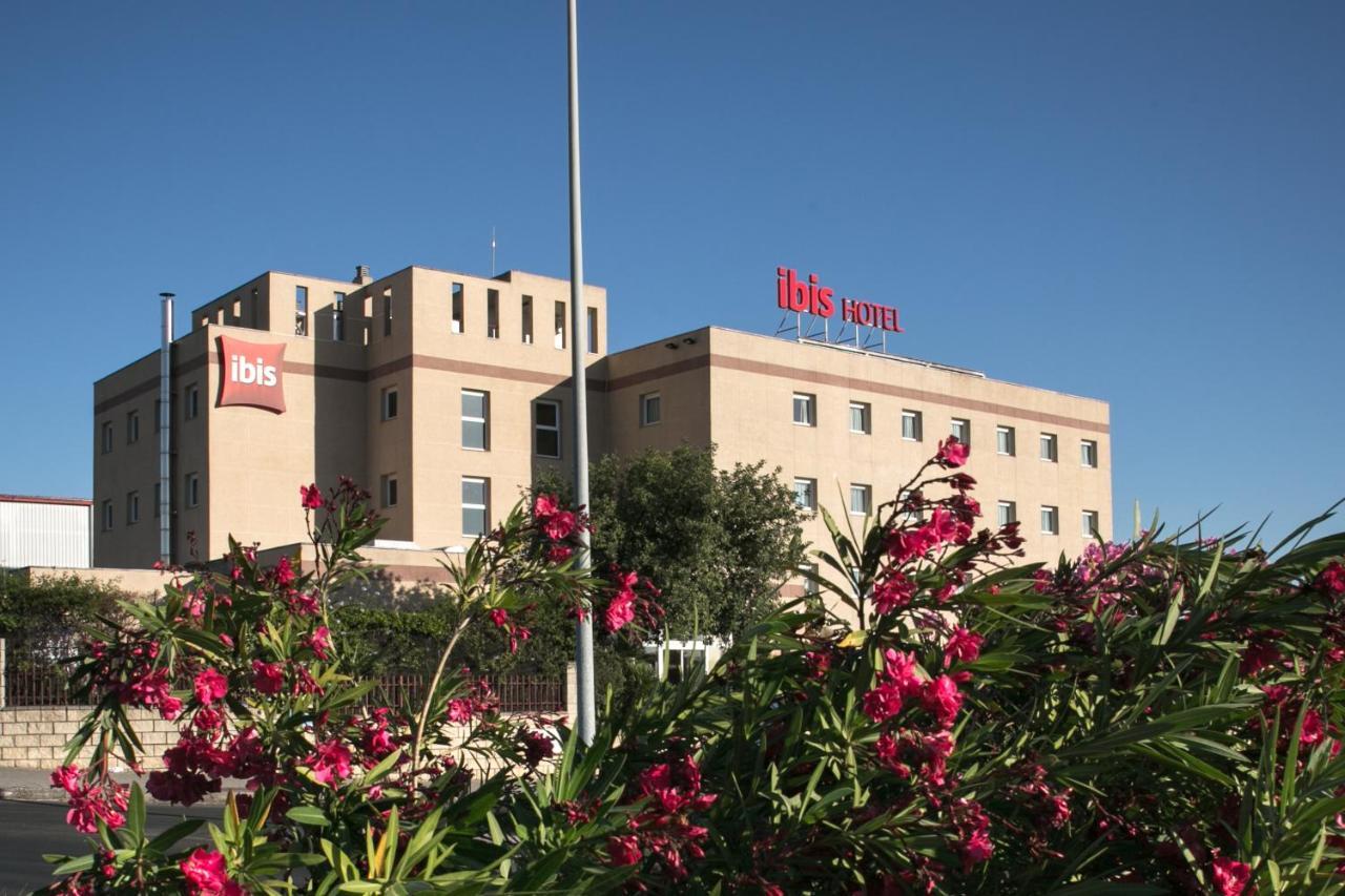 Ibis Jerez De La Frontera Cadiz Hotel ภายนอก รูปภาพ